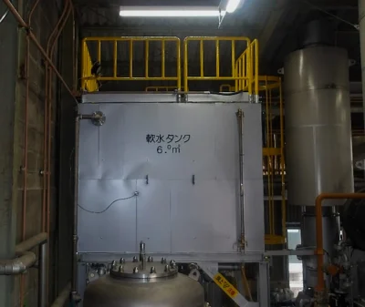 更新工事が完了したボイラ給水タンク（軟水タンク 6.0㎡）の施工後写真